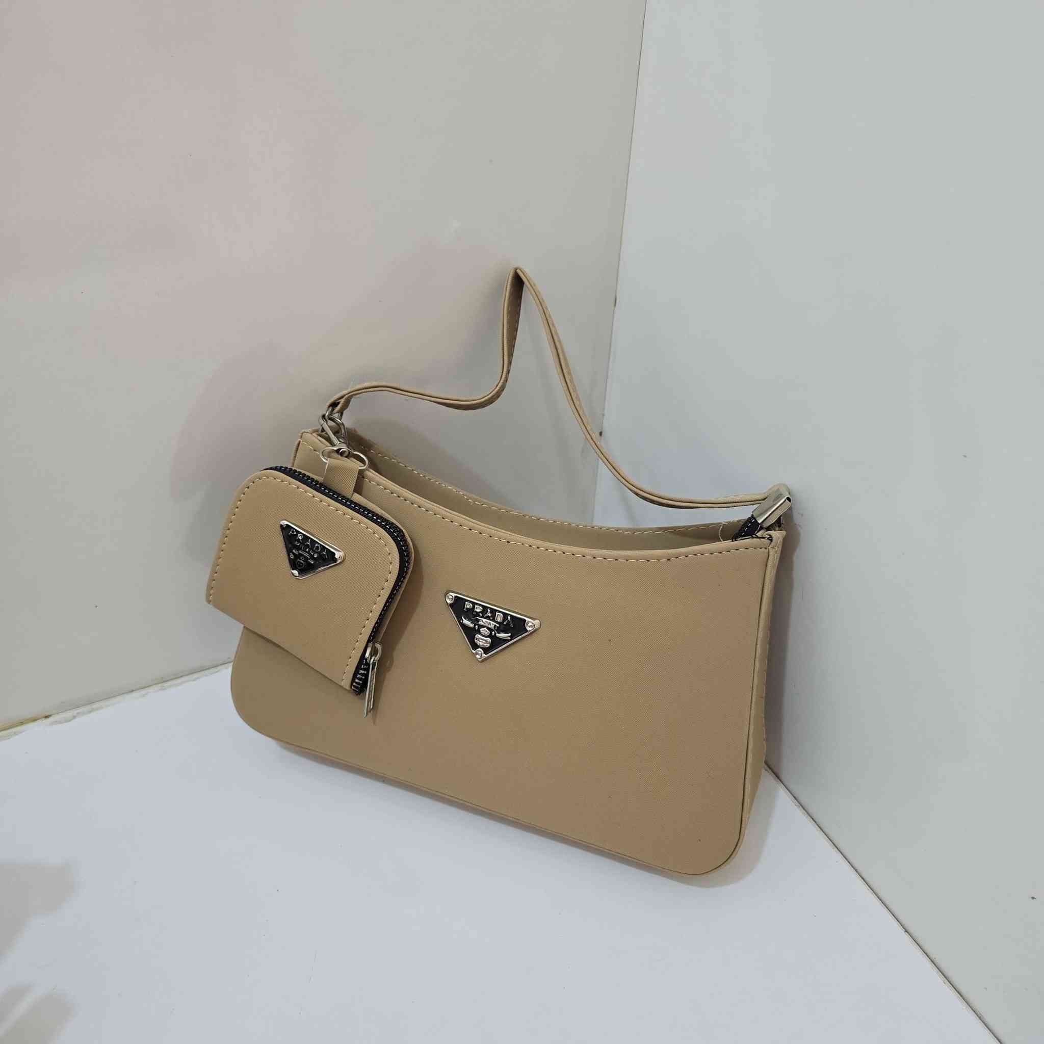 #عرض___خاص___لمدة اسبوع فقط 
اي قطعه هنا 👇 👇 ##ب٥ الف #ب٥ الف #ب٥ الف 
التوصيل لكل محافظات العراق صار #ب٣ الف فقط 

متوفره حسب الالوان المرفقه في الصور ❤❤❤

#اذا_حبيتي_تكون_اطلالتج_مميزه راسلينا ع البيج 
او الاتصال ع الرقم ✅️***********✅️

  #التوصيل لكل محافظات العراق(٣) الف فقط 

#توجد_خدمة_توصيل_المسيب_وكافة_محافظات_العراق

#ملاحظه المحل حقائب نسائيه وملابس أطفال واكسسوارات داخل المحل 🔥 يارزاق 

العنوان ازياء الورود بابل_مسيب_شارع المستشفى مجمع مضر النجار
 #مقابل مجمع ريحانه للأقمشة 
#مجاور دكتوره علياء النسائيه 
#مجاور احمد للموبايل 
رابط قناتنا ع التليكرام  https://t.me/alwrood996

رابط صفحتنا ع الانستغرام https://instagram.com/alwr.ood9?igshid=ZGUzMzM3NWJiOQ==    تشرفونا
