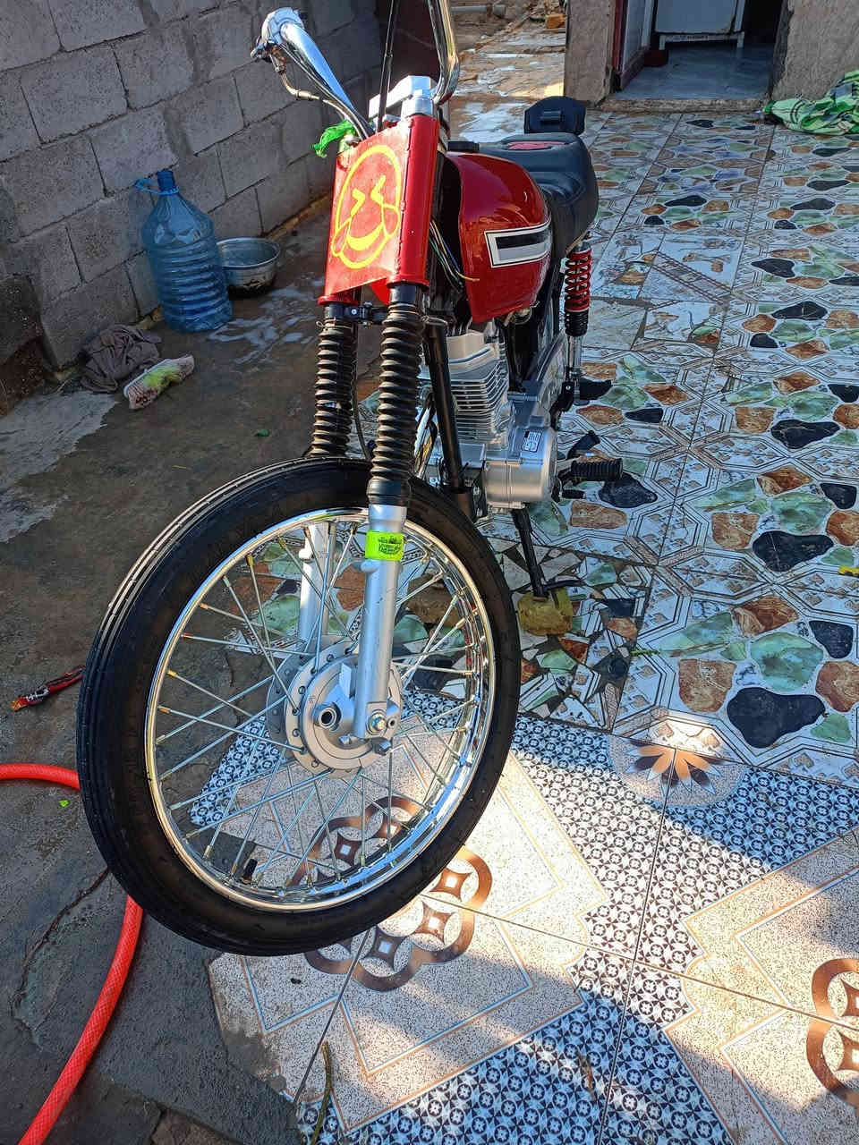 سلام عليكم دراجه لبيع وراق سكنر دراجه تعمير جديد 800 وبيه مجال مكان ميسان ناحيت سلام ***********
