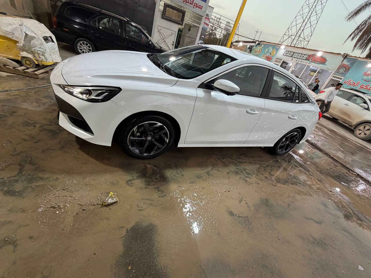 🚗🔥 MG 5 موديل 2023 – نظافة عالي
محرك 1500cc اقتصادي وعملي ⛽

ماشية فقط 17,000 كم
كير اوتوماتيك
وارد صيني

✔️ كلين بالكامل

✔️ بدون حادث

✔️ بدون صبغ

🔎 ملاحظات بسيطة موضحة بالصور:

▪️ طخه خفيفة بدوسة الباب

▪️ طخه خفيفة بالجَنطة

💰 السعر: 105

(وبيه مجال قليل جداً )

رقممي

***********

مكاني الديوانيه
