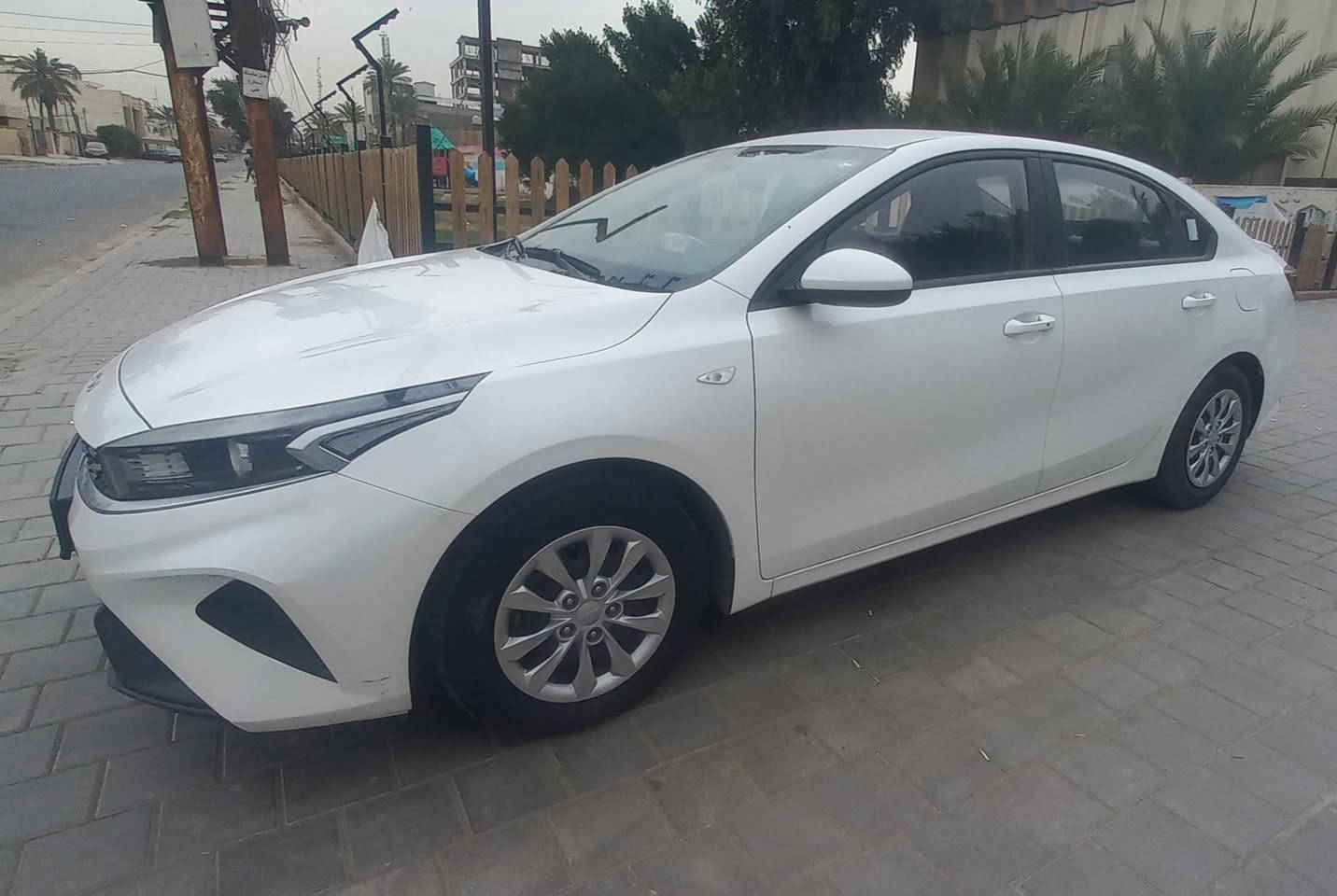 سيراتوا جراند موديل K3  2022 وارد خليجي صناعة  كوريا 🇰🇷
سيارة  رقم اربيل 
محرك 1600 دبل نوزل ماشية ٥٦ الف كم
بصمة
تحكم ستيرن
 تحكم مراة داخلية 
كشنات جلد  و تدفئة للكشنات 
لادار امامي
تحديد مسار 
مانع الانزلاق 
حساسات أمام وخلفي
كاميرة خلفية
بية بارد و تكحيل جاملق الخلفي كما موضح بالصورة
بية قطعة صبغ قبق الجنطة كما موضح بالصورة 
سعر 150$ قفل 
اتصال على الرقم أو مراسلة على الماسنجر 
***********
