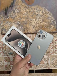 ايفون 15 برو ماكس 256  بطارية 94 ماستر شرق اوسط مكفول من كلشي شخط مابي...