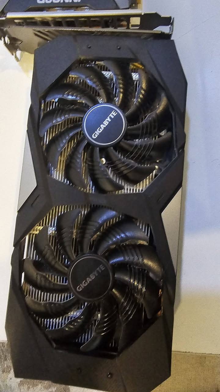 السلام عليكم
كرت GTX 1650 Super Oc

كارتونه موجودة درجة حرارة 60_80

مكان بصرة ويوجد توصيل

السعر 150 الف


**إذا كنت صاحب هذا الإعلان وتريد حذفه لأي سبب، رجاءا أرسل رسالة إلى الدعم الفني**
