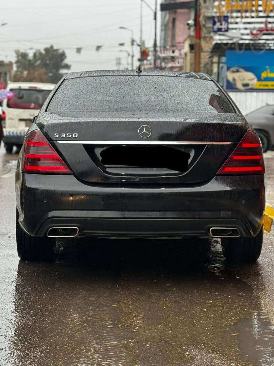 مارسدس 350  لارج باب طويل vip
موديل 2010 / كت AMg بالكامل 
رقم اربيل باسمي سنوية لل2031هزه جديدة 
بدون صبغ بدون بارد 
وارد الماني
... مواصفات السياره ...
-محرك 6 سلندر المرغوب عادي 
-كير أوتو تعليک
-بانوراما
-جكات
-5 بصمات
-سايد بريك بصمة
-تلفون
-ماوس
-5 بردات كهرباء 
-مقاعد كهرباء + تدفئة تبريد 
-داخل ملكي قرميدي 
-ناظور ليلي
-لايتات زنون داينمك
-أبواب وجنطه شفط
-مري شفط وقلاب + أشاير
-زراك لايت
-مري عاكسة
-بچم لد
-بك لايت لد 
-ماوس
-3 وضعيات قيادة
-خزن ميموري
-سستم سماعات هارمن كاردون
-حساسات امامي خلفية
-رادار ميز طعام 
-مثبت سرعة
-انارة الداخل والدشبول متغير 
-ويل كب 18 AMG أصلي
-شاشة متحركة
سونار موجود بالصور
-(وبعد بيها هواي
***********- ***********
