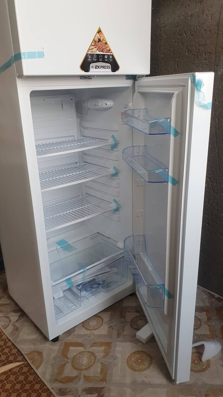 ثلاجه جديده غير مستعمله حجم ١٨ قدم ٤٧٥الف


**إذا كنت صاحب هذا الإعلان وتريد حذفه لأي سبب، رجاءا أرسل رسالة إلى الدعم الفني**