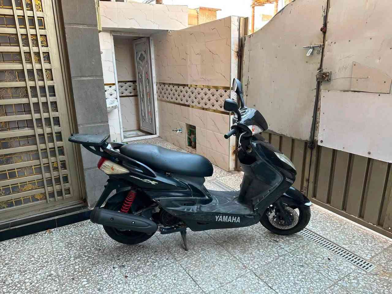 سكنس فحل ياباني قبق نفخ
دراجه جديدة كلها بلاديه مكفوله من كلشي مكاني بغداد سعر 950 مجال كلش قليل
***********
