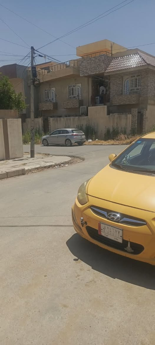 عروض مكتب اساور للعقارات 
أرض للبيع في حي البلديات
موقع مميز جدا قريب من سايدين الجامعه
شروق تام
223 متر واجهه 11
شارع تبليط 12 متر
سند طابو الزهور
شرط التحويل
لمعرفه السعر اكتب تم ليصلك على الخاص
للاستفسار زياره المكتب سايدين البحرين مقابل مطعم احمد الحاج صلاح
***********
***********
