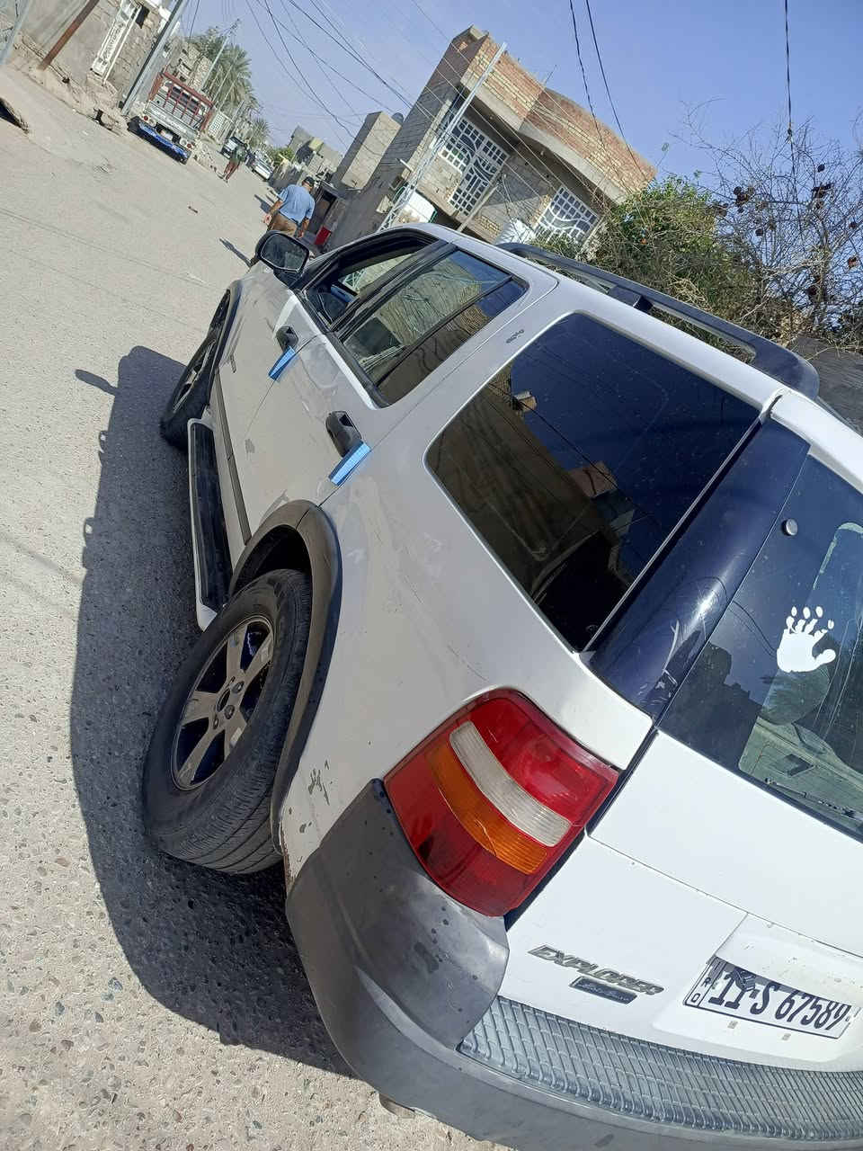 السلام عليكم فورد اكسبلور 2004
كير محرك مكفول
ضررها جامرلق عكس سايق
سعر 65 ورقه وبيها مجال
*********** 📞
