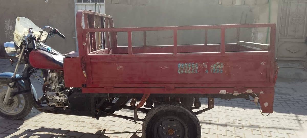 السلام عليكم مكلف بل النشر ستوتات عدد 2
الاوله كلك  السعر 750 وبيها مجال للشراي 
هاتف ‏‪0782 315 7008‬‏ ابو علي 

الثانيه MTR 2021 اوراق أصولية كامله  نضافه 75 بل الميه 
السعر مليونين وميه 2100 وبيها مجال 
هاتف *********** علي
