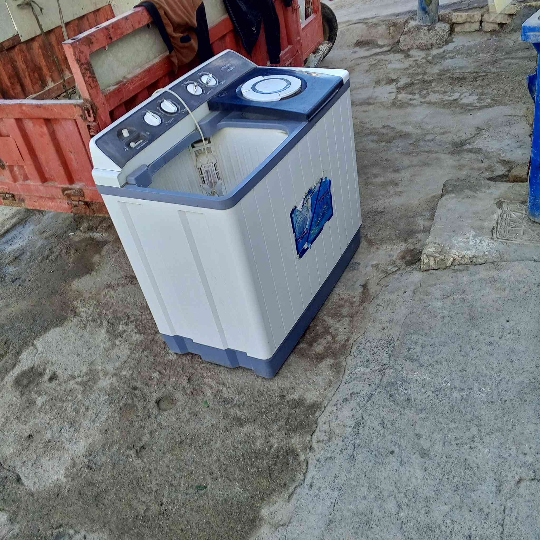 غساله وهيت للبيع


**إذا كنت صاحب هذا الإعلان وتريد حذفه لأي سبب، رجاءا أرسل رسالة إلى الدعم الفني**