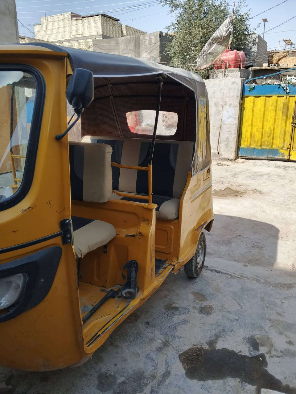 سلام عليكم تكتك تيفي اس موديل 20شهر 10وراق باسمي تكتك جاهزة برغي ما عايزه كبل لشارع تكتك صبغ مابيه سعر 3250وبيهة مجال مكاني كربلاء المقدسة رقم*********** شراي يخابر بي خير ويدللل
