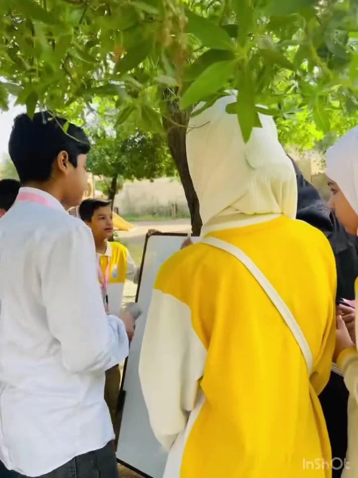 بين رهبة الامتحان ولذة النجاح، يواصل تلاميذنا الأعزاء أداء الامتحانات الوزارية بكل إصرار واجتهاد.

وقد كان اليوم امتحان مادة الرياضيات، الذي امتزجت فيه مشاعر الخوف والقلق والارتباك، إلى جانب دعوات الأهالي وحرصهم الكبير على أبنائهم 

إلا أن تلاميذنا كانوا على قدر المسؤولية، وتحلّوا بالقوة والثقة، وتمكنوا من أداء الامتحان بروح مليئة بالأمل والتفاؤل ❤️

العنوان : الامين الثانية ، نواب الضباط ، الشارع المقابل لمطعم الوجبة السريعة ، خلف المنتزه .

او الاتصال على الرقم
***********
