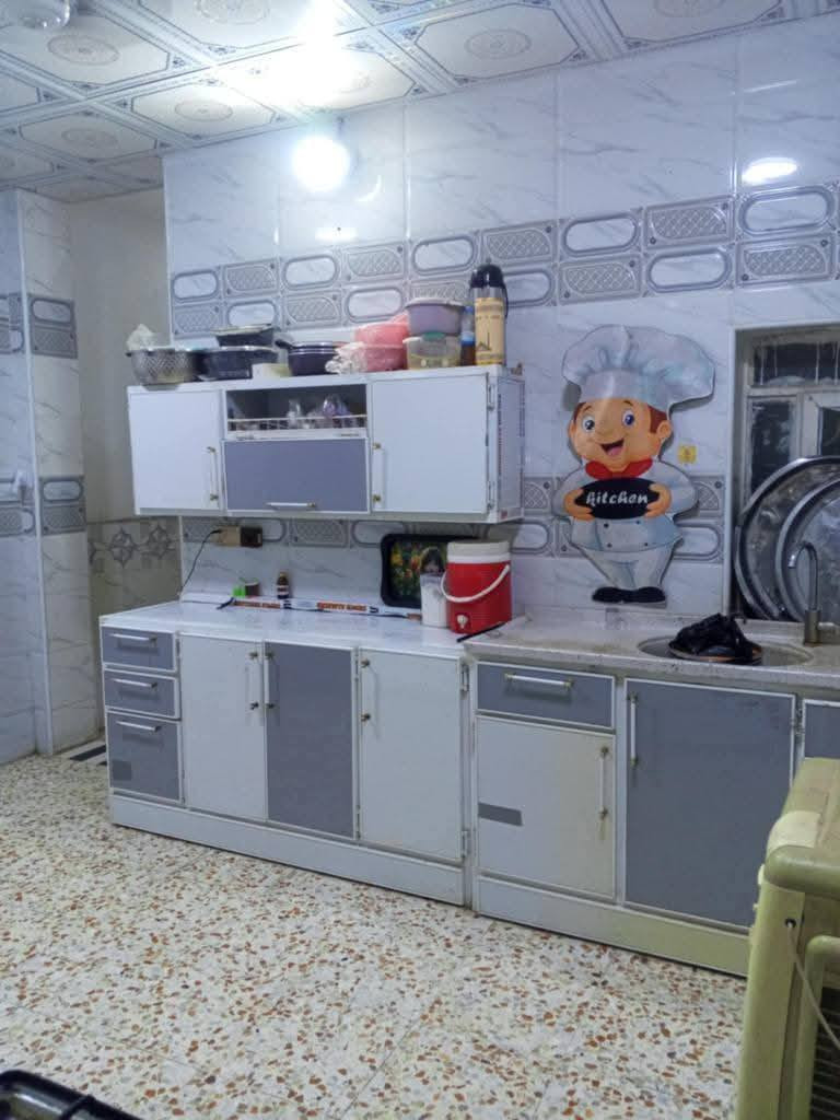 بيت طابقين مساحة 100 متر طابو زراعي سند سند 25 بسمي بناء درجة أول البناء صب طابوق الطابق الأول غرفه و كلدور و مطبخ و صاله و مرر و صحيات و كراج سيارة و الثاني غرفتين و كلدور العنوان شارع 80 جهة النجف نزلت الساده حي النصر منطقة مرتبه مجاري انترنيت ضوئي خامس بيت عن الشارع العام اتصال
***********

بيت طابقين مساحة 100 متر طابو زراعي سند سند 25 بسمي بناء درجة أول البناء صب طابوق الطابق الأول غرفه و كلدور و مطبخ و صاله و مرر و صحيات و كراج سيارة و الثاني غرفتين و كلدور العنوان شارع 80 جهة النجف نزلت الساده حي النصر منطقة مرتبه مجاري انترنيت ضوئي خامس بيت عن الشارع العام اتصال
