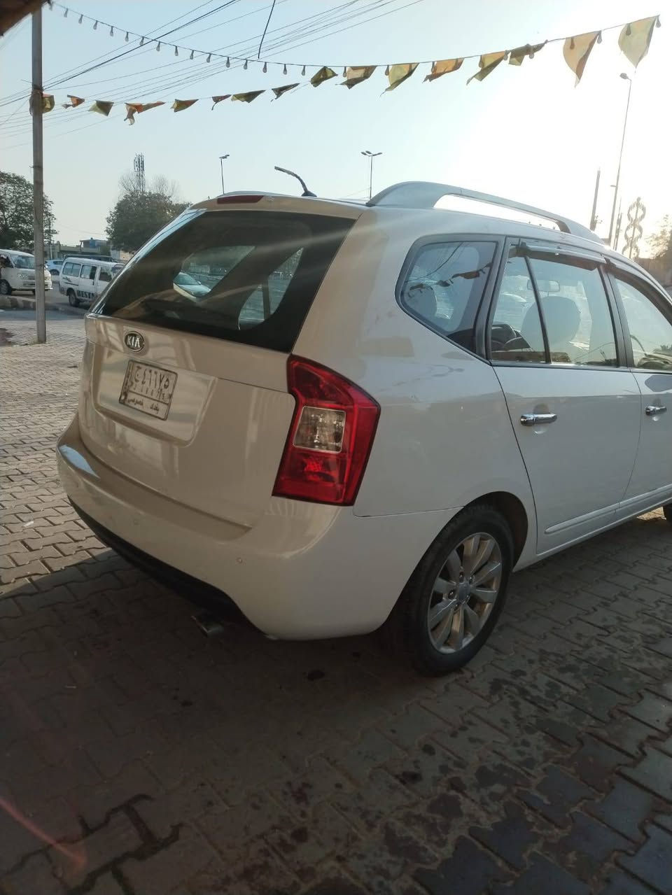 كارنز .خليجي
2011 .بيهه قطعه تبديل وقطعه صبع 

محرك كير مكفول

بيهه منضومت غاز 

اليعر 118

***********
