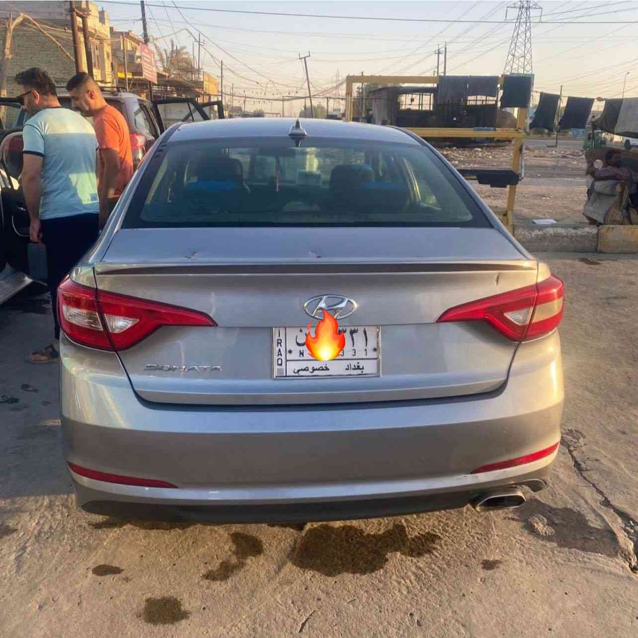 سوناتا موديل 2017 وارد أمريكي للبيع
السيارة بأسمي رقم بغداد
السيارة نصف مواصفات 
محرك 2400 GDI
حادثها قطعة وحدة الجاملغ الخلفي بس صبغ قطعتين جاملغ والباب جوة قبغ البانزين بس أثناء الرش نرشت التكمة وياها وبيها بارد بسيط بالجاملغ الأمامي
مكان السيارة بغداد أبو غريب

للاستفسار الاتصال 
*********** متوفر واتساب
