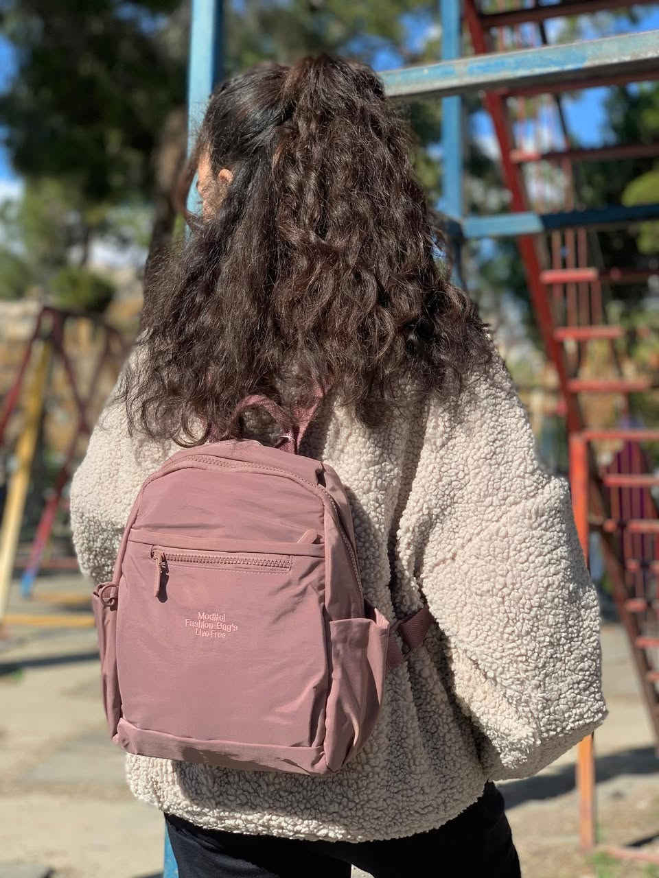 سكدورة جديدة🎀✨
الراحة والشياكة بمكان واحد
لون لكل شخصية.. اختاري لونك اليوم 🎨
جاهزة ليومك الطويل؟ حقيبتنا الجديدة مصممة لتوفرلك الراحةوبتسع كل أغراضك
من الجامعة للطلعة للشغل حقيبة الظهر المثالية لكل الأوقات🩷✨


**إذا كنت صاحب هذا الإعلان وتريد حذفه لأي سبب، رجاءا أرسل رسالة إلى الدعم الفني**