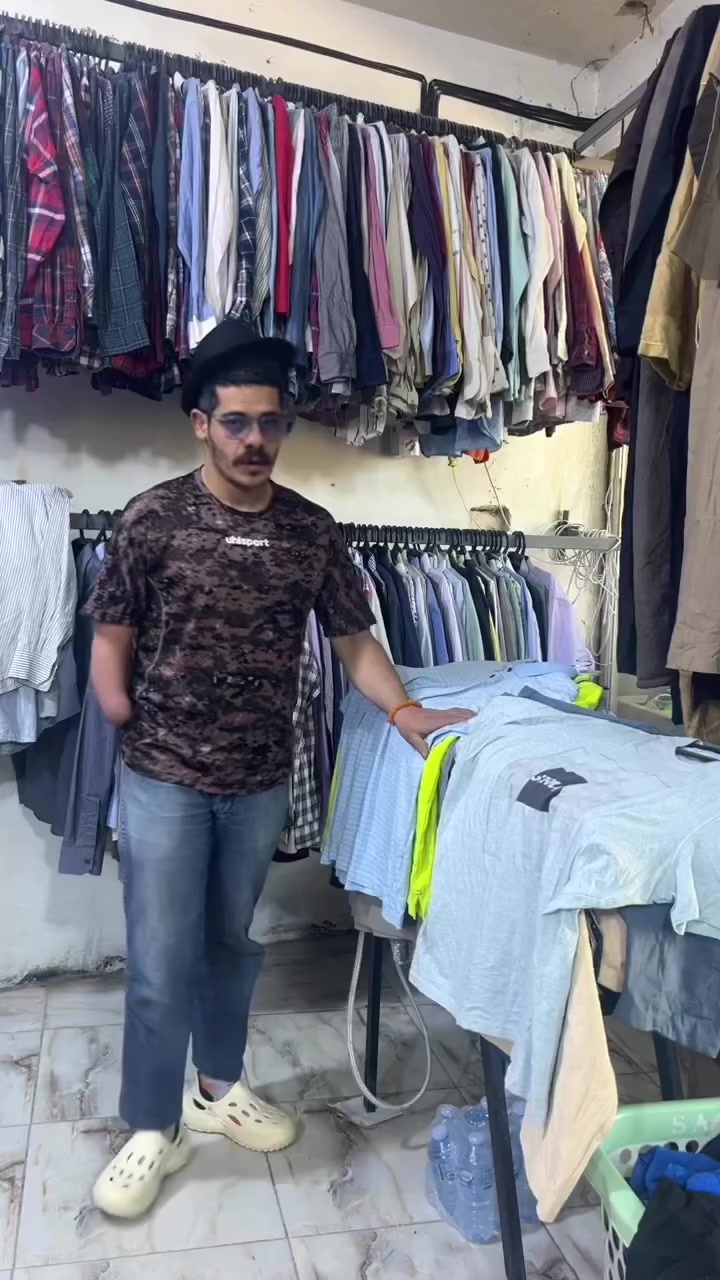 الموقع خلف سوق المحاويل بجانب كراج حي الاسرى باله اوربي البسه رجالي نسائي احذيه باله نضيفه جدأ الاستفسار يمكنك مراسله الصفحه او الواتساب***********❤️👍❤️‍🔥
