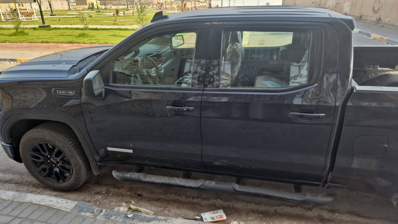 السلام عليكم جمسي سيرا موديل 24 وارد كندي السيارة باسمي رقم اربيل ماشية 45 الف وقابل للزيادة الحادث موضح بالصور تبديل جاملغ امامي وبيهة بارد بالبدي جهة اليمين السعر 325$ يعني ثلاث شدات وخمس وعشرين ورقة السيارة بالبصرة ***********
