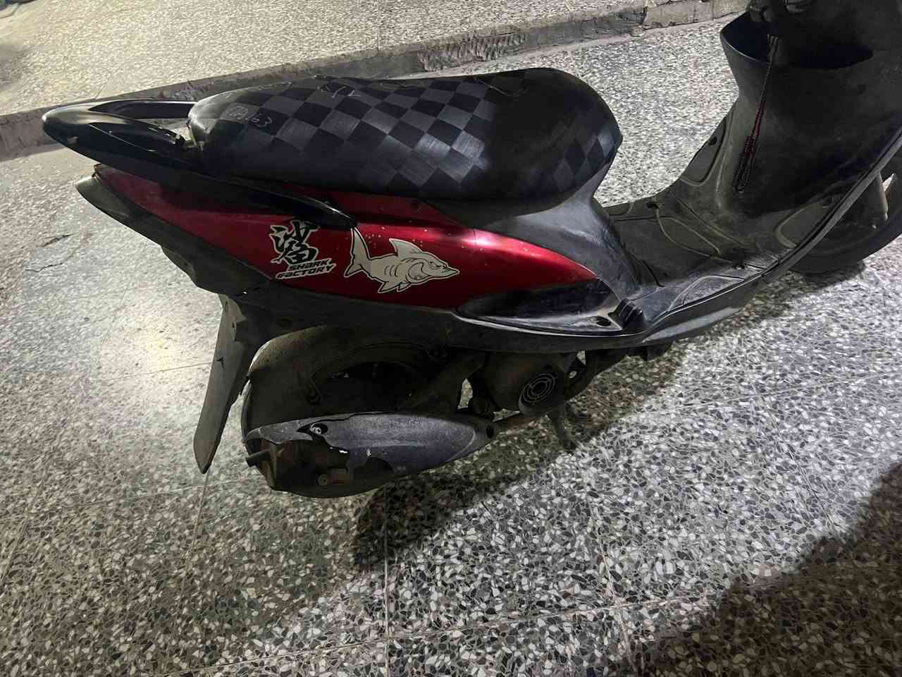 السلام عليكم دراجه ماكس عدله
دراجه كامله مابيهة نقص شي السعر 650 وبيها مجال عنوان بغداد ام الكبر والغزلان ***********

مكلف ب النشر.
