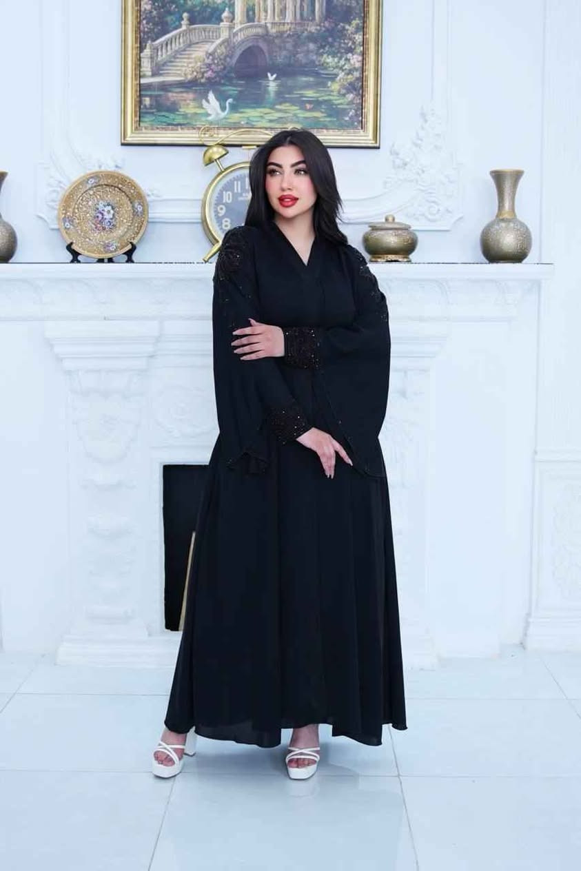 👇👇بسم الله توكلنا على الله  👇👇
#أحدث صيحات الموضة العالمية👍
عباية صنع امارتي ❤️
🪄الشغل شك يدوي🪡🧵
✨الأقماش حرير الأصلي💯
🎗️مڪون من 3️⃣ قطع 
⤶عباية دبل كلوش طباقات من الأمام
⤶شال
⤶حزام
🎗️التلبيس :-من وزن 60 الى وزن120
🎨🎨 الألوان :-
←أسود سادة
←أسود ذهبي
#توصيل_لجميع_محافظات_العراق #اكسبلور_فولو #اكسبلور بغداد, العراق


**إذا كنت صاحب هذا الإعلان وتريد حذفه لأي سبب، رجاءا أرسل رسالة إلى الدعم الفني**