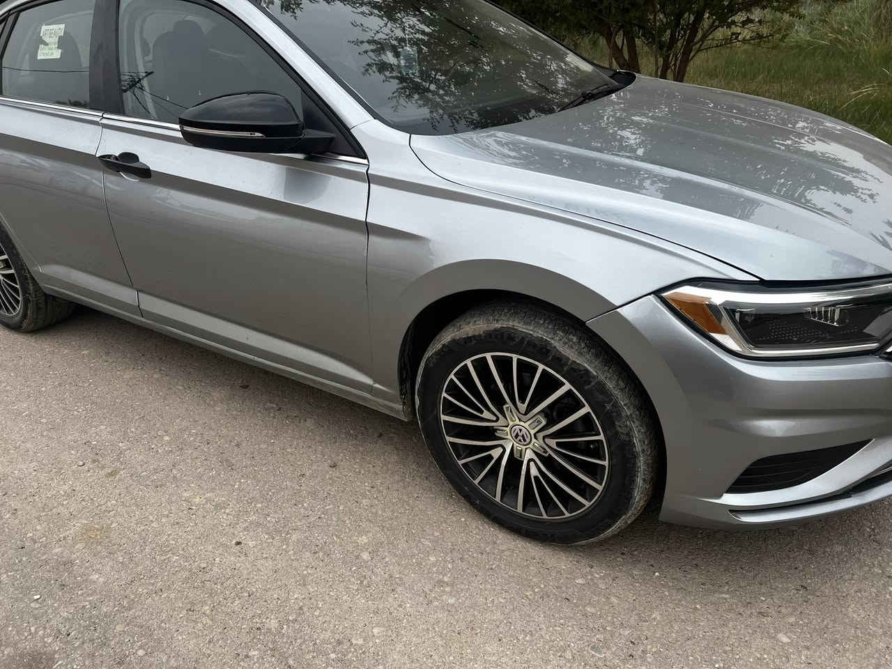 فلوكس واكن جيتا ٢٠٢٠
وارد  امريكي فئة XDrive
رقم بغداد
السعر ١١٠ $ 
ماشية ٢٤ الف كيلو متر 

***********
