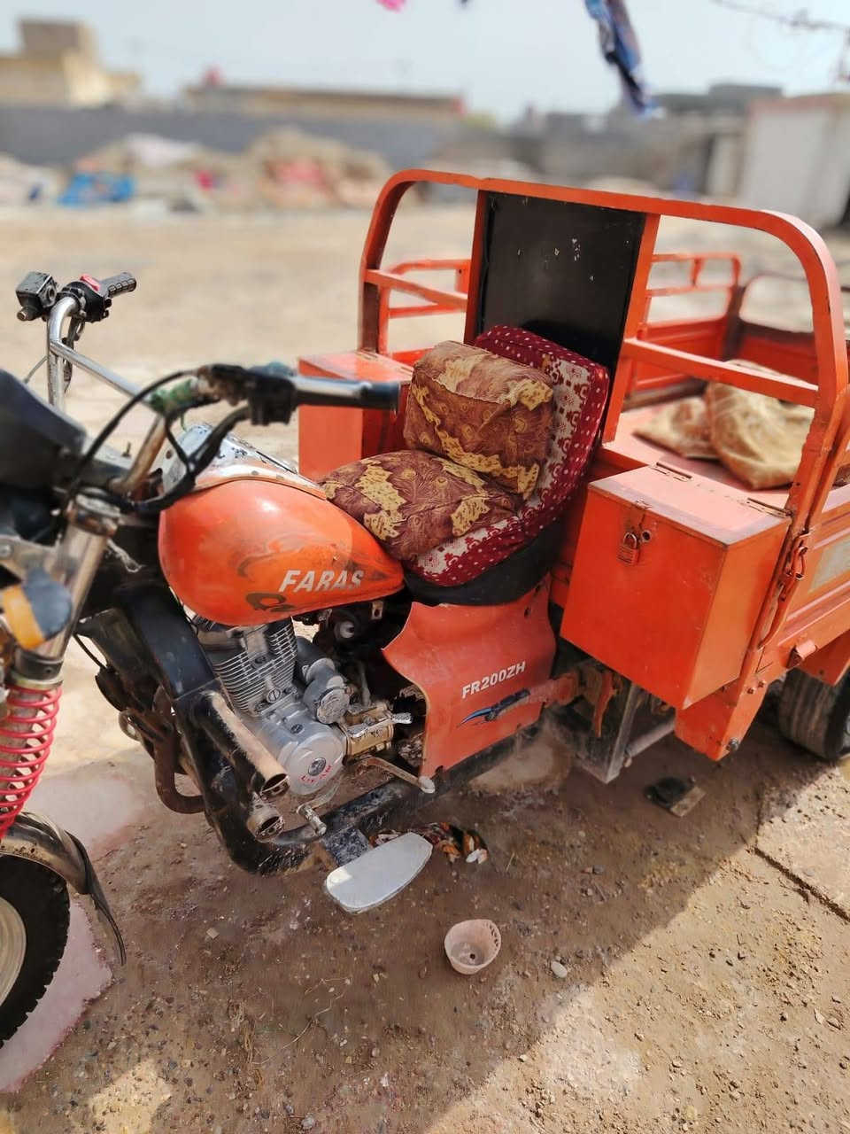 اخوان سلام عليكم ستوته فرس موديل20015 كله علبلاد اوراق صولي كهربايات كله شغاله مكاني البصرة قضاء الدير تصل علا هذا رقم ***********
