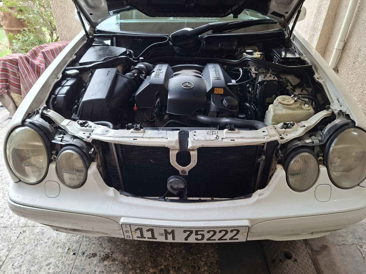 السلام عليكم ورحمة الله وبركاته
اخوان من رخصة الادمن 
‏
#رقم الهاتف :*********** 

#رقم السيارة :بغداد باسمي سنوية نافذة لغاية ٢٠٢٩

#مكان السيارة بغداد 
-------------------------------------
السلام عليكم 
للبيع فقط بدون مراوس 
مرسيدس ام عيون  ابيض موديل 2000 اصل  وارد الماني  صبغ حزام ففط ودواخل مكفولة سيارة جاهزة بدون نواقص  
تفاصيل👇🏻
1_ بصمة ⁦🗝
2_محرك6V✈️⁦⁩+كير المرغوب 
3_تبريد ❄️ قطعتين⁦
4_كروز سرعة🔒 
6_مراية داخلية+جانبة عاكسة 🔍
7_تحكم ستيرن ⚔️
8_ كشنات كهرباء ⚡️
9_تجاوي خلفية قلابة ✨
10-شاشة اعطال🖥
11-مصباح داخلي بالخلف 
12-انارة ترحيب 🔦
13_ دبل ايرباك 
14-زوج  تاير جديد
15-اشاير بلمري💡
16-صدر امامي خلفي جديد ⚔️⁦ حدادية جديدة مكفولة١٠٠ 
17-مري شفط
18-جلد ⚔️
19_لايت زنون بلادي   
سيارة كراسي كهربائي وتحكم جلد وفرس جدد 
سيارة للجناي الله شاهد 
السعر ١٢٥ الشراي يتفضل عالخاص 
الميصرفلة لا يكسر حلال العالم الله ييسر للجميع 

-------------------------------------
