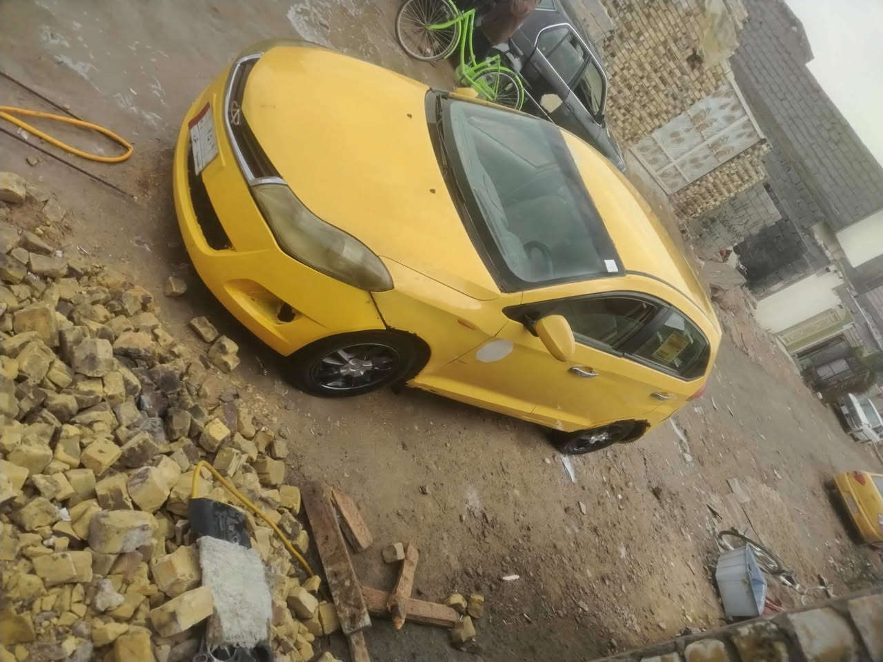 يالله سلام عليكم شباب بيع مستعجل شيري فلاوين موديل 2011 رقم قادسيه الماني تحويل مباشر مكينه وكير انضاف حداديه  نضيفه تخم تاير نضيف كهربائيات شغاله سياره حلوه ومرتبة ترايك وين ميعجبك اسعر 12 وبيه مجال بصيط مكاني نجف شارع المطار ***********
