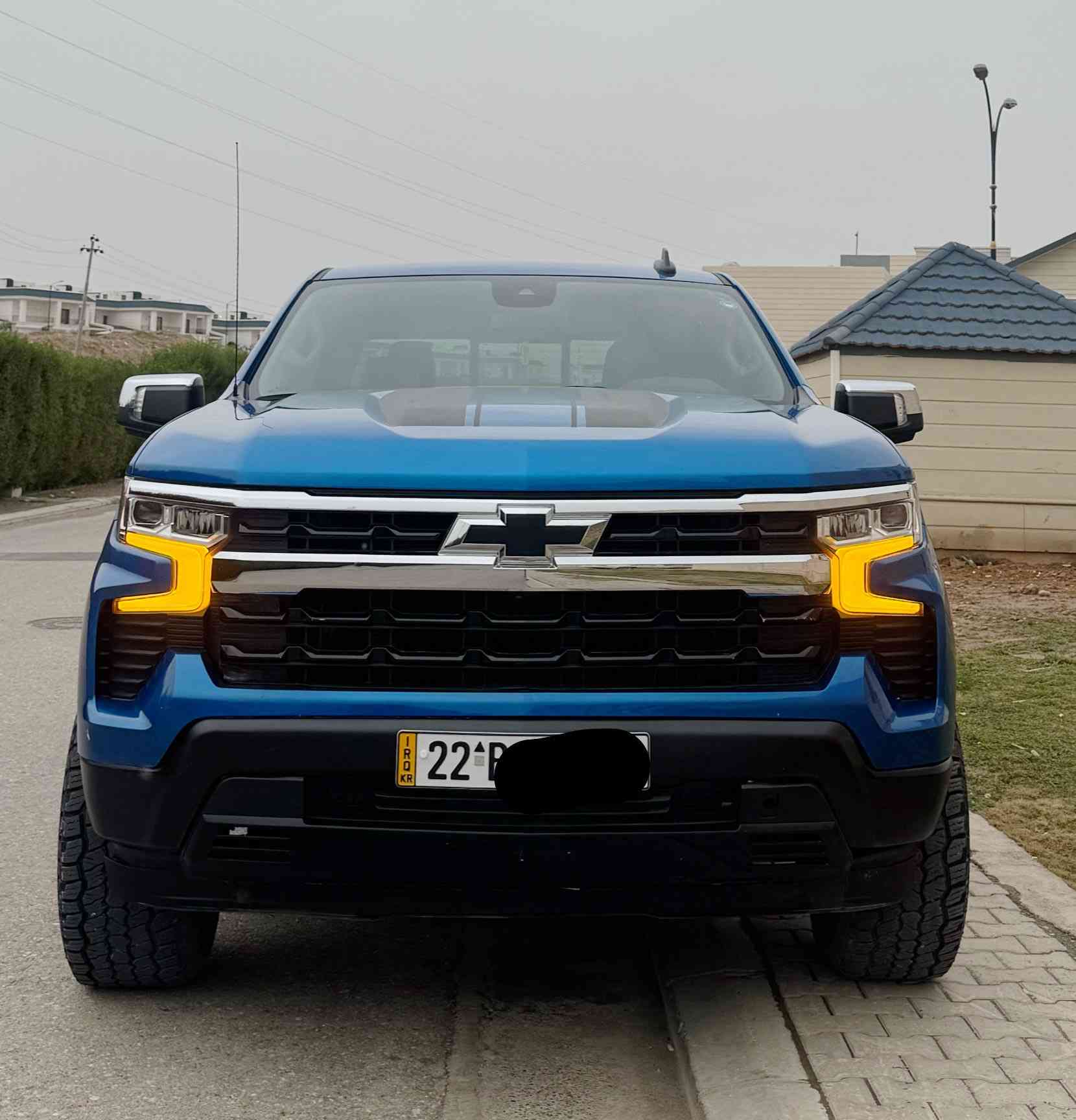 السلام عليكم من رخصة الادمن المحترم والاعضاء الكرام
سلفرادو 2024 مواصفات Z71  اصل السياره بمعنى الكلمة جديدة جدا جدا ماشيه فقط ((( 18 ))) الف يعني اخت الصفر  محرك 5300 ال 8 سلندر المرغوب طبعا فور ويل 4X4 

دشبول تاهو 

باب طويل بودي قصير المرغوب 

سياره مميزة جدا جدا 

موقع اربيل  رقم هزه فحص كله جديد مباشرة تحويل .. 

بجم كبس برغي ممفتوح ضرره جانبي 

قطعتين وشويه صبغ فقطططط

تفاصيل …

لون ازرق بحري مميز جدا جدا  

شاشات الكتروني كير طرح المرغوب

كير بالستيرن ايضا رياضي  

كشن كهرباء 

كامرات عدد 5  دواره 

شاشات الكتروني كثير من الاوبشنات 

كشنات تدفئة وتبريد وستيرن تدفئة 

رادار امامي 

نقاط عمياء جوانب

شاحن واير ليس 

شغال عن بعد بصمات ابواب وتشغيل 

مرفعة امامي ترفيع ٢ ونص انج 

الاضافات ..

دوسات بلاد .. قبغ بودي  .. ويل كب وتاير جبلي ٢٠ امريكي اصل مميز جدا جدا 

ويل مميز ايضا 

صبغ فقط جاملغ خلفي باب بدون شاصي كفالة عامة باقي السياره

ايرباك فقط برده 

السياره من كل النواحي جديدة جدا من التفاصيل 

يعني جاهزه ماتحتاج اي مصاريف 

صور امريكا مرفقة بالمنشور فقط هذه ضرره واضح بجم كبس كلبس مامفتوح بيها 

السعر … 368   ورقه مجال بسيط جدا للشراي واتشرف بالجميع 

مكان اربيل متوفر واتساب عل نفس الرقم فديو كامل التفاصيل 

***********
