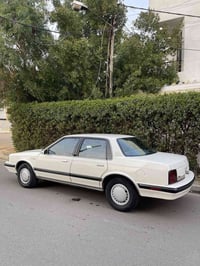 ١٩٩٠ • محرك بلدي • داخليه جديدة