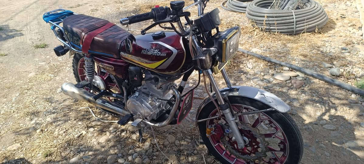 نامیپرۆ ٢٠٢٥ مەکینە ٢٠٠ مەکینەو کێری بەشەرت عەیبوعاری نیە ماڵی کەسابەتە برایان رەحمەتان لێبێ سعر تاقی مەکەنەوە مشتەریت منیش فرۆشیارم سەرم مەئێشێنە مەنەفێسیشی لەگەڵدانیە *********** ـ٦٥٠ معامەلە

