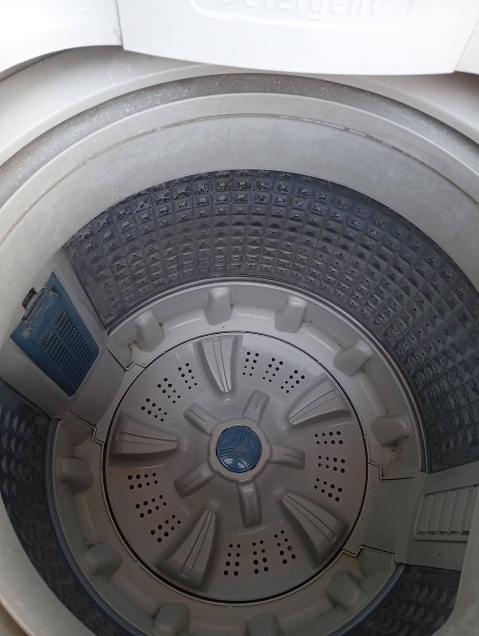 غسالة أوتوماتيك للبيع جدا نظيفه شغالة 
السعر ١٠٠


**إذا كنت صاحب هذا الإعلان وتريد حذفه لأي سبب، رجاءا أرسل رسالة إلى الدعم الفني**