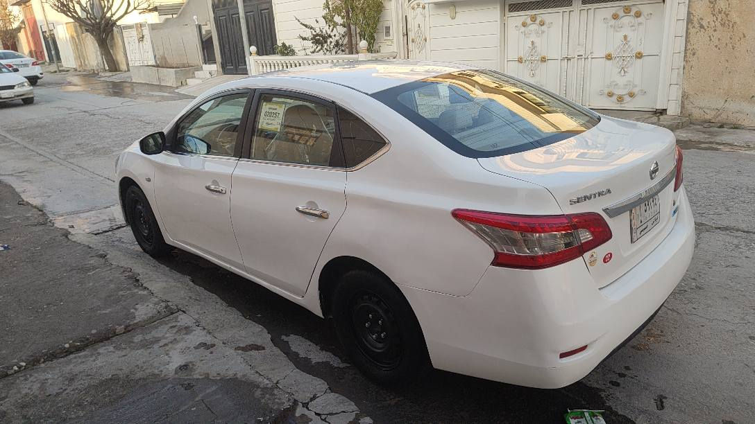 سینترا 2014   //  ***********
بڕاوەی دوبەی
تۆماتیك
کارەبایی
ئاوینە ئیشارەت و شەفت
بەشەرتی گیر و مەکینە
کامل جایز کراوە
سوقفی بێ بۆیاغ وەك شووشە
لەرەسمەکان جوانترە و دەعامی بۆ دەعامی بەشەرت ،،

نرخی   //  57  مەجال
بۆ پەیوەندی   //  ***********
ڤایبر تیلگرام وتساپ رانية, السليمانية
