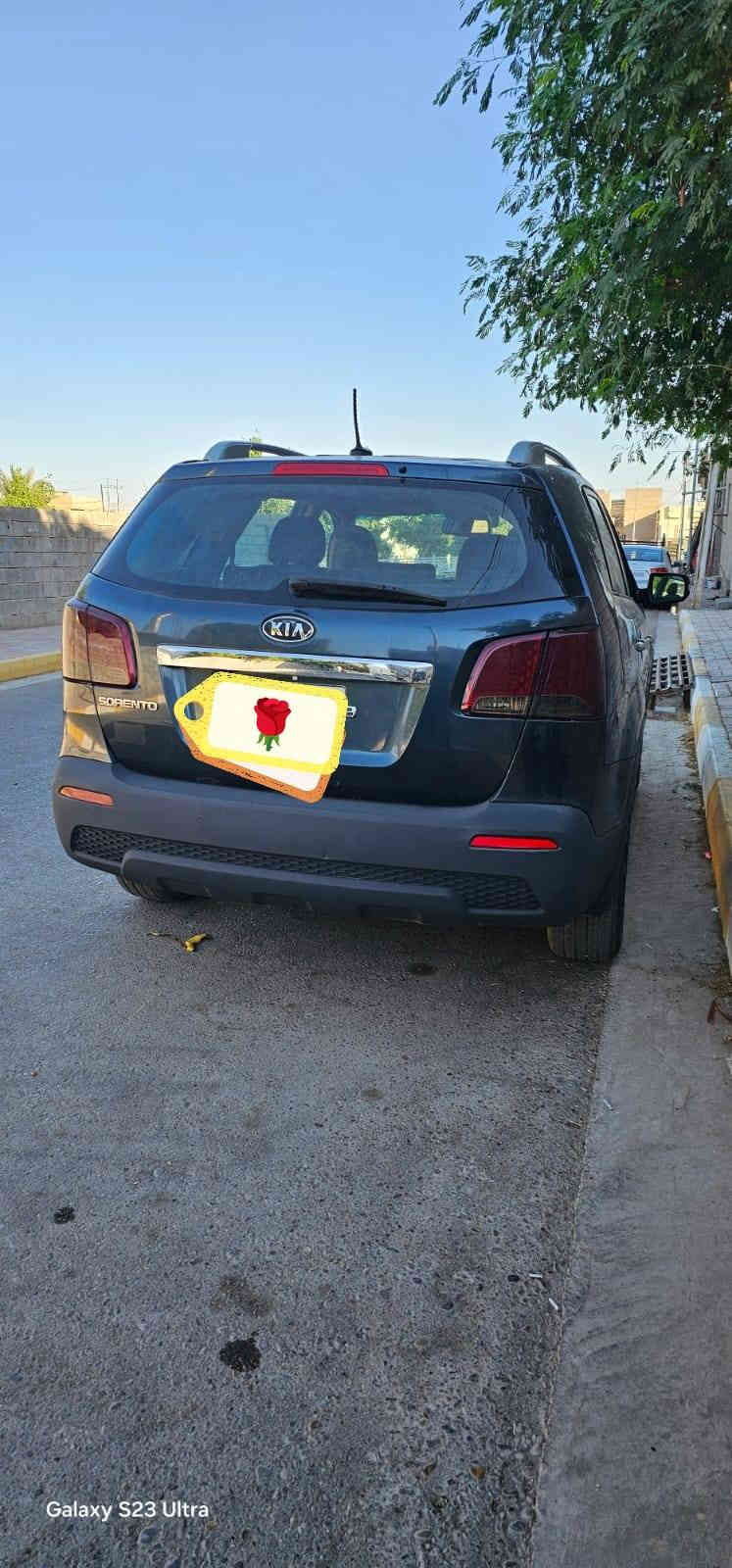 سورنتو ٢٠١١
محرك ٢٤٠٠ دوش
رقم انبار
تخم تاير
صدر امامي وخلفي كله جديد
سبعه راكب
قطعتين تبريد 
وقطعتين صبغ البنيد والجاملغ الايمن
السعر ١٣٠ وبيه مجال بسيط ان شاء الله
***********
