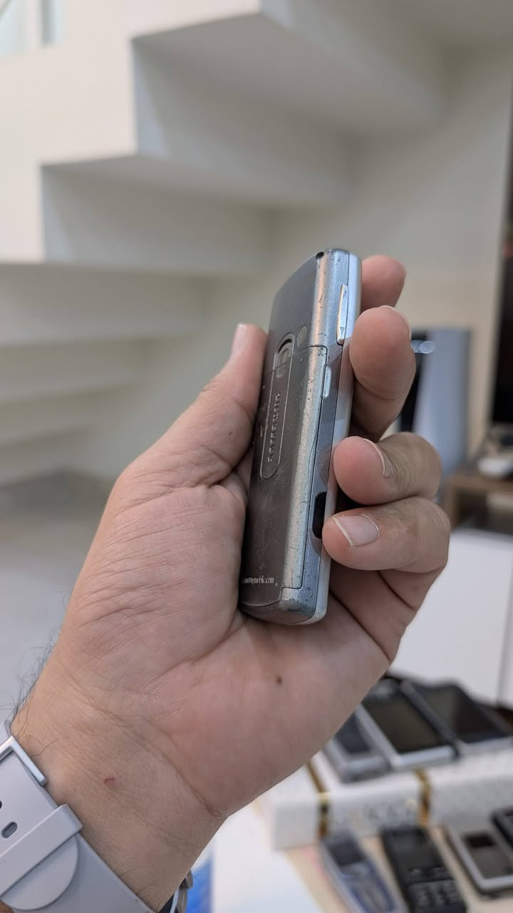 Samsung c100
متوفر 2 قطعة


**إذا كنت صاحب هذا الإعلان وتريد حذفه لأي سبب، رجاءا أرسل رسالة إلى الدعم الفني**