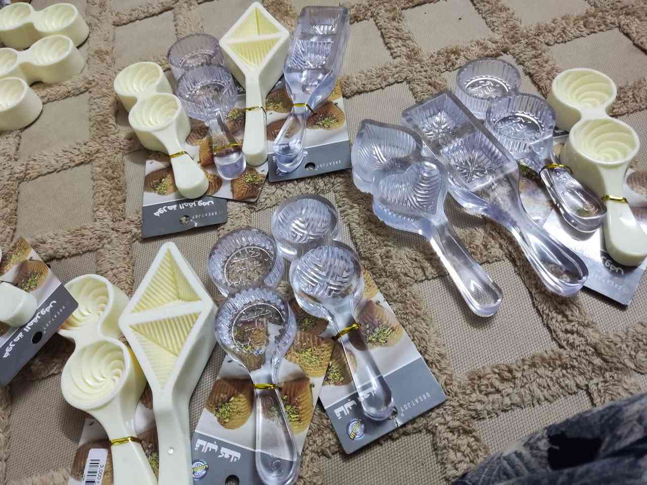 باقي هاي القطع  اخيرة
وعليهم عرض  بدل ال 4 الاف 
كل 4 قطع ب10 الاف فقطططط 🌚 
العضم عاج والاكرلك 
وكل عام وأنتو بالف خير 😅😍


**إذا كنت صاحب هذا الإعلان وتريد حذفه لأي سبب، رجاءا أرسل رسالة إلى الدعم الفني**