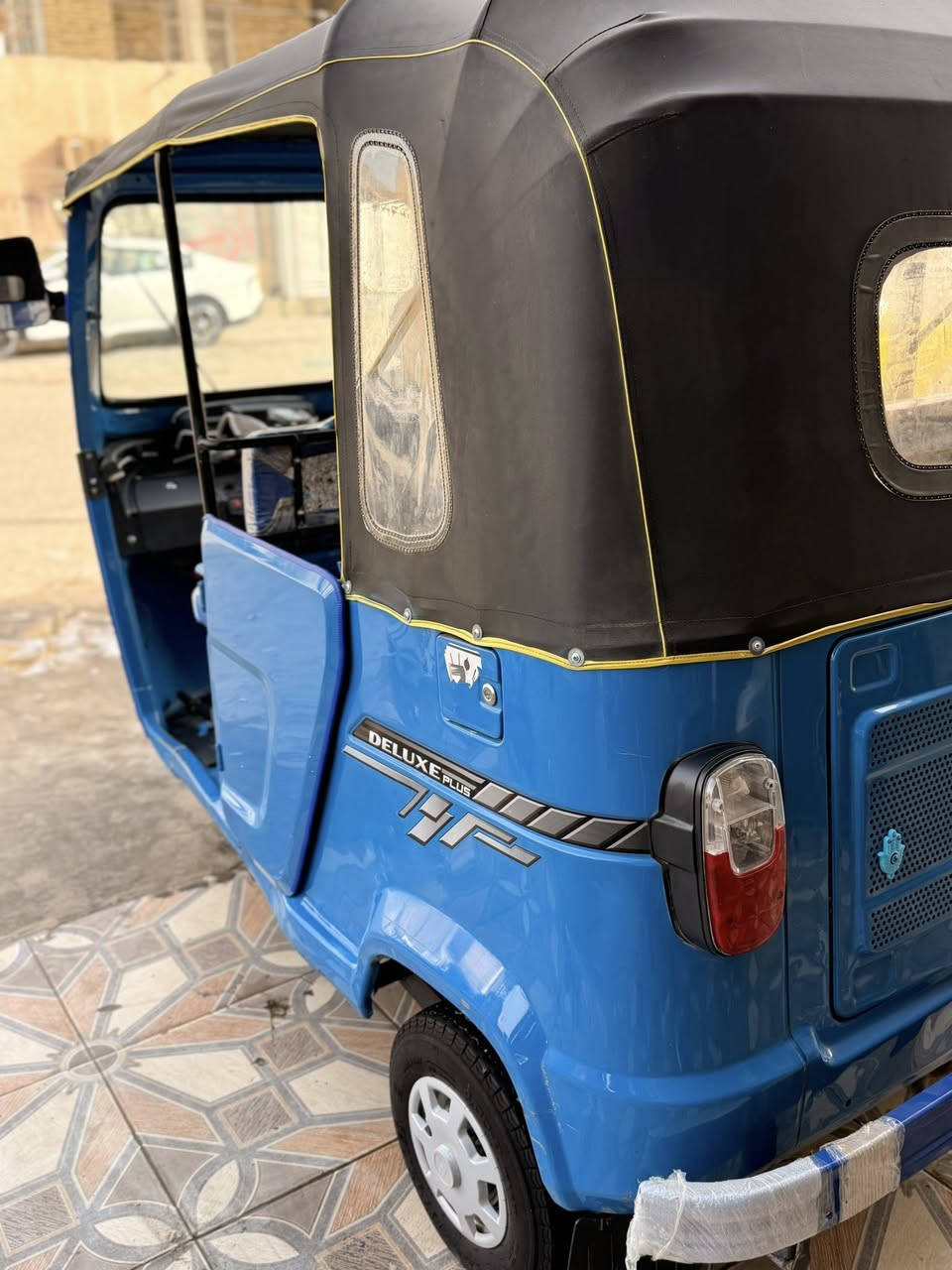 سلام عليكم تكتك للبيع موديل 22 شهر تاسع بيه طخه خفيفه العنوان ناصريه اتصل وبيك خير ودلل ***********
