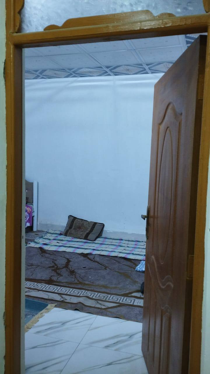للبيع توه طالع منه البه نجف ***********كله سراميك
