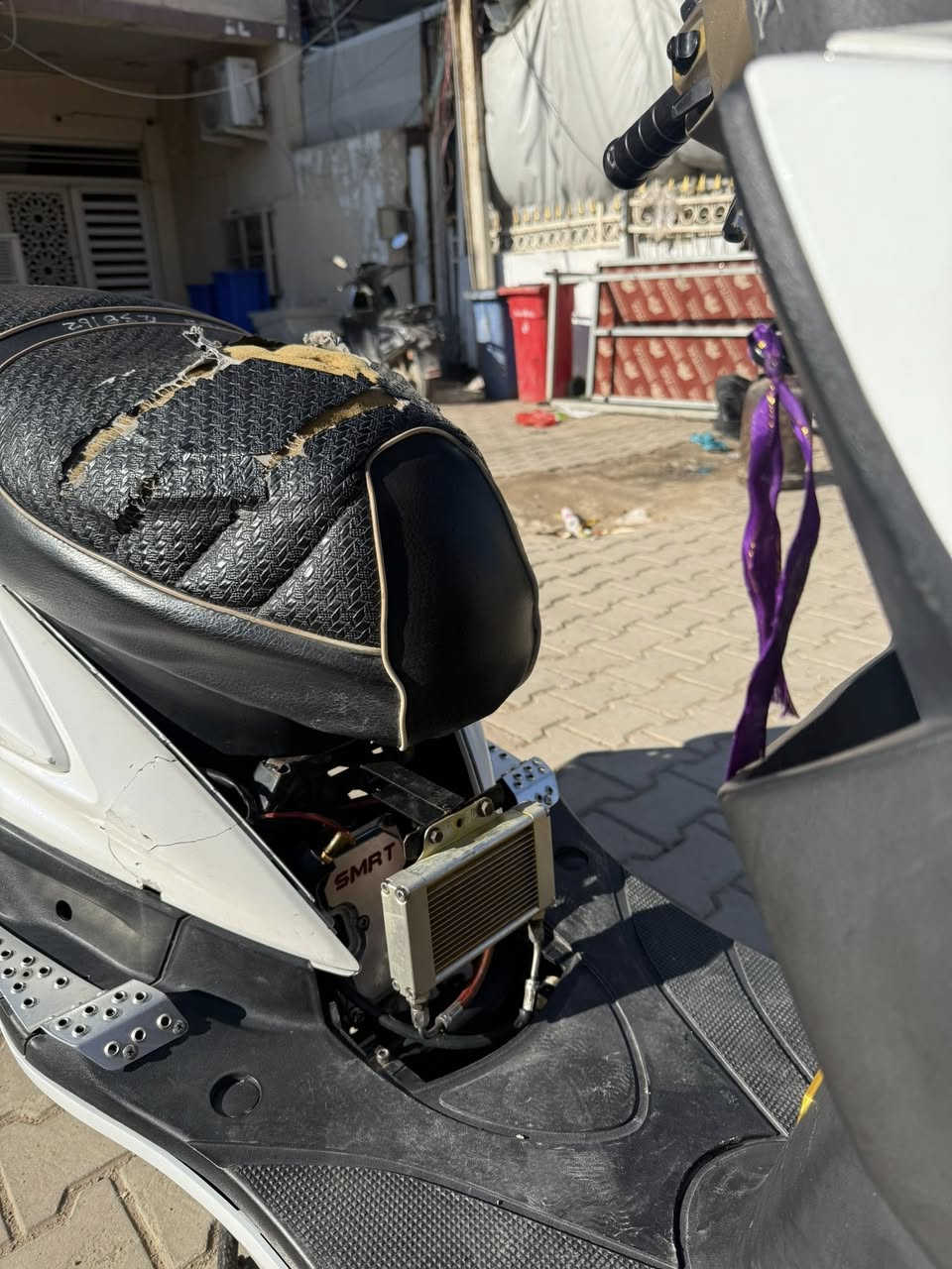 سلام عليكم
دراجه سكنس فحل
لبيع او مروس 
شلع ومعدل 
بيه تزويد كبال عيونك
سعره مليون ٨٠٠ قفل 
مو شراي لا يتعبني 
رقم:***********
