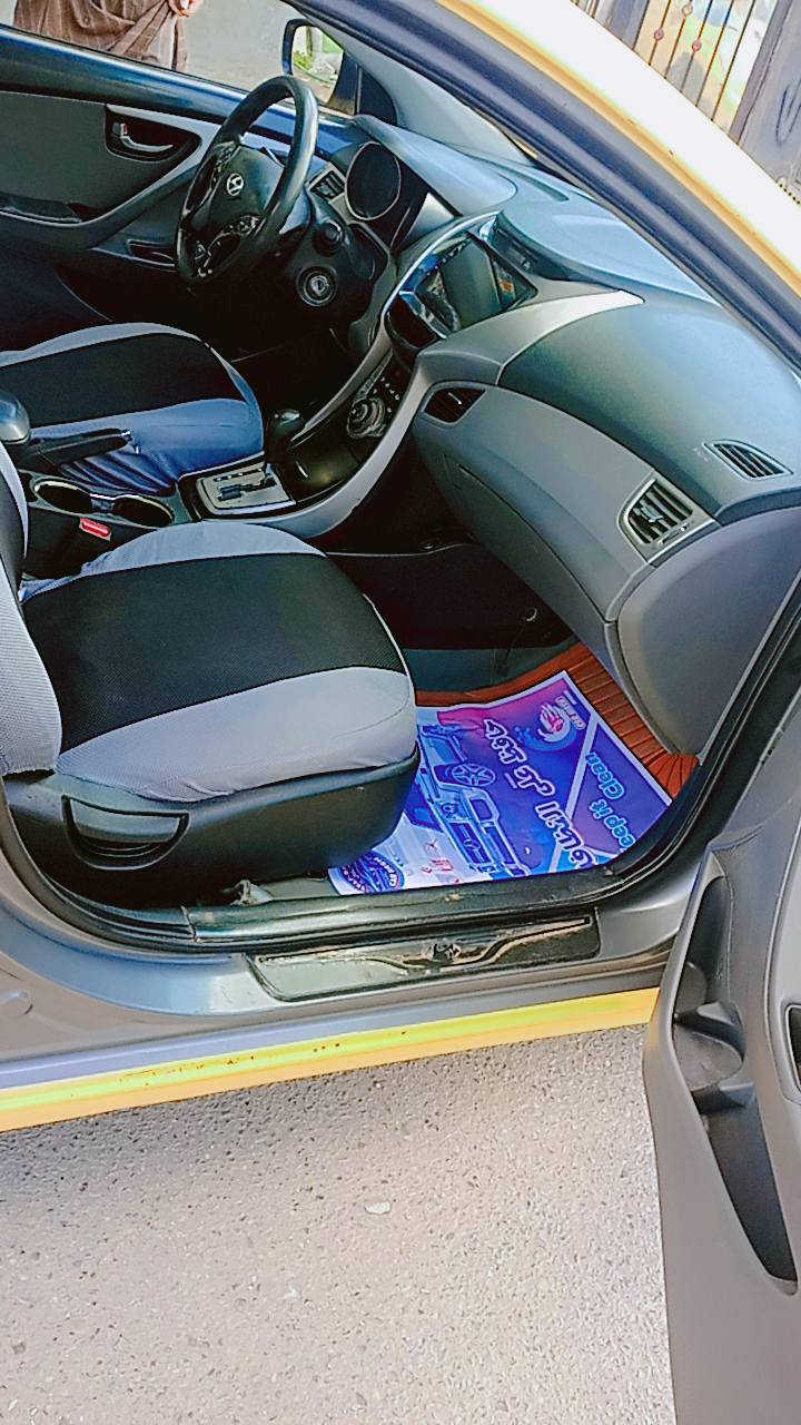 سلام عليكم النتراء موديل 2013 سيارة كير مكينه خير من الله حادثه جاملغ خلفي نفسه وطخه خفيفه بلبنيد والباقي مكفول مكينه ١٨٠٠دوش مرغوبه  سعر 95صدر مامي خلفي جديد رقم ***********
