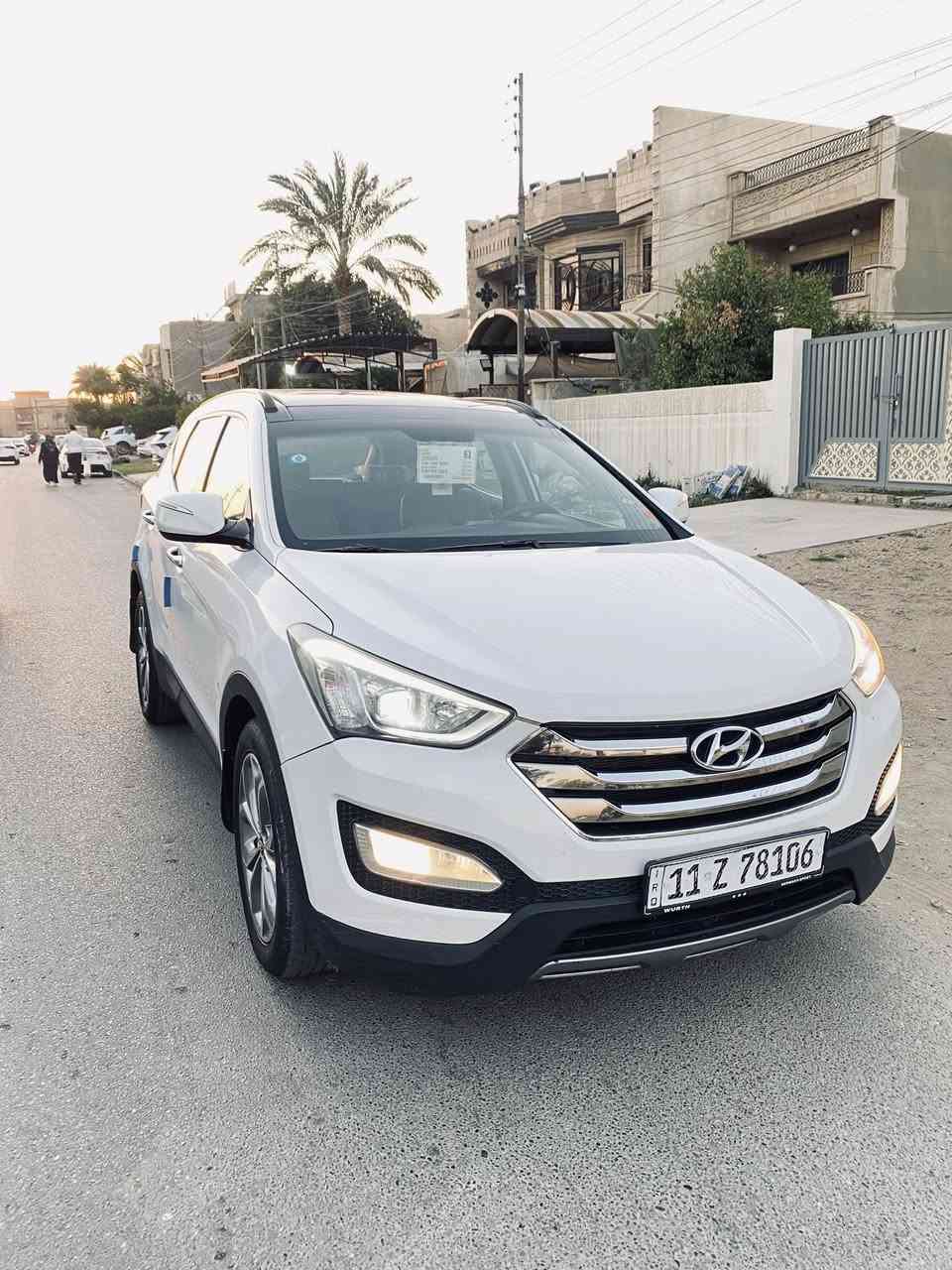 السلام عليكم
سنتافيا 2013 خليجي كفاله عامه للأخير فووووول مواصفات 

رقم دولي الجديد هزه وسنويه جديده فقط نقل ملكيه 

(صدر امامي خلفي جديد) 

منظومة تبريد جديده 

ادامه كامله بلكات نوزلات قاعدة فيتبم اصلي 

(السيارة جديدة كلش وعلى وضع الشركة ) 

المواصفات 

ماشيه 132 km

مكينه 6 سلندر 3300

بانوراما قطعتين 

داخل لونين قرميدي واسود بلادي 

بصمه تشغيل عدد 2 

بصمات أبواب 3 

إشارة ترحيب 

ويل كب كروم 

إشارة ترحيب باليدات عند الاقتراب 

كشن كهرباء 

حساسات خلفيه 

كامره خلفيه 

شاشة لمس 

أنظمة قيادة 

كروز سرعة 

نظام ايكو الاقتصادي 

3 قطع تبريد 

7 راكب 

تبريد بيانوا 

منظومة زنون 

السعر 170 $ وبيها مجال قليل كلش 

السياره بغداد العامريه 

*********** اتصال 

*********** واتس
