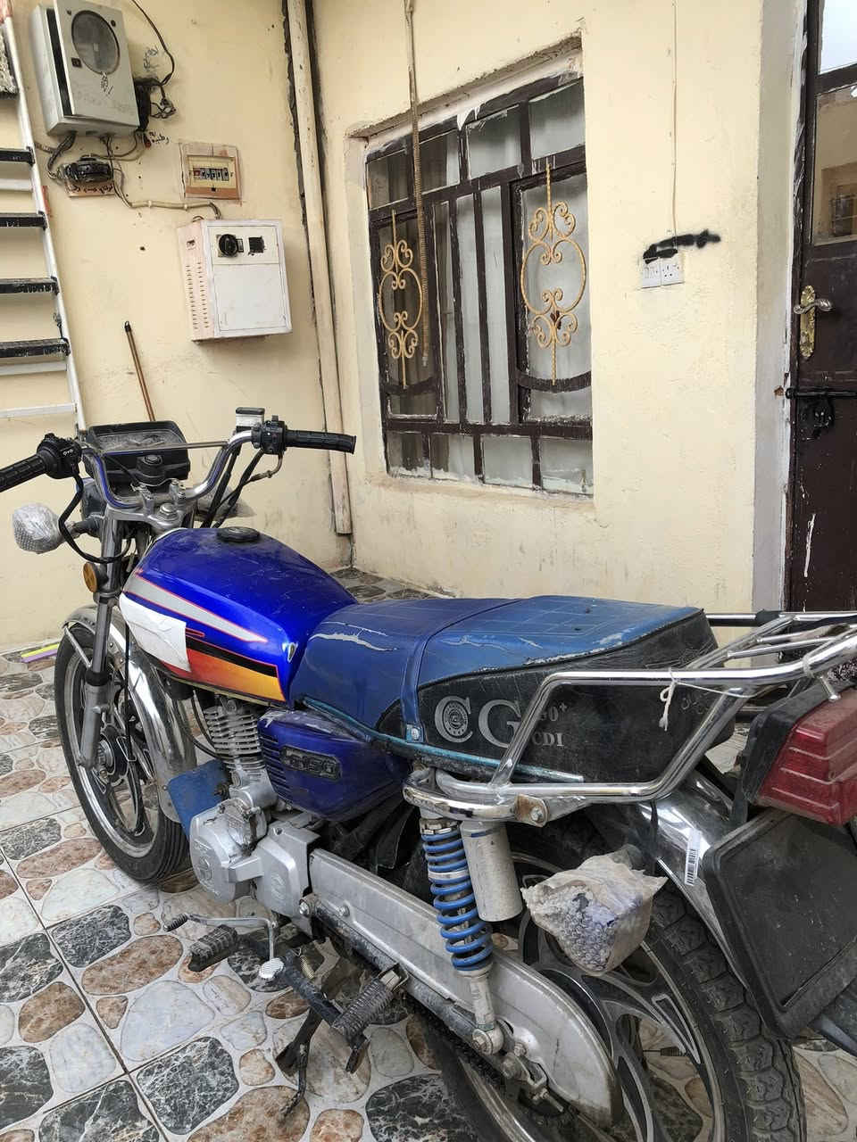 اخوان دراجه البيع فقط نامي برو موديل 20 اوراق موجوده مابي عيب نضيف سعر 450 بي مجال بصيط للشرايً الي يريد يشتري هذا رقمي ***********
