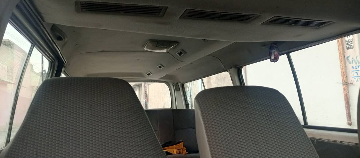 نيسان موديل 2008مكينه شرط وكير واكسن شرط بيها صبغ مكانات وبيها  شويه بلكصه هيئه ومرور صفر ومنظومه غاز شغاله هزه جديدة وتحويل ثاني يوم الاتصال عل الرقم*********** السعر 100
