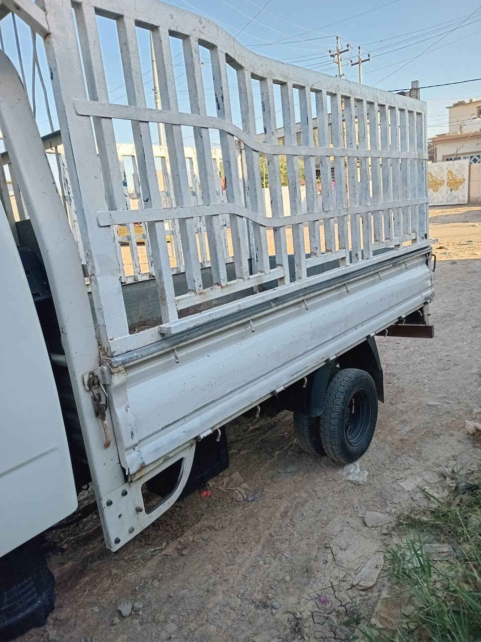 كيا فونتيرة  موديل 2000 باسمي  هزة جديدة سنوية لل2031 

السعر52 وبي مجال 
***********
