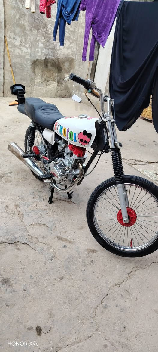 للبيع كلك درجه عنوان حله سعر 525 بيها مجال


**إذا كنت صاحب هذا الإعلان وتريد حذفه لأي سبب، رجاءا أرسل رسالة إلى الدعم الفني**