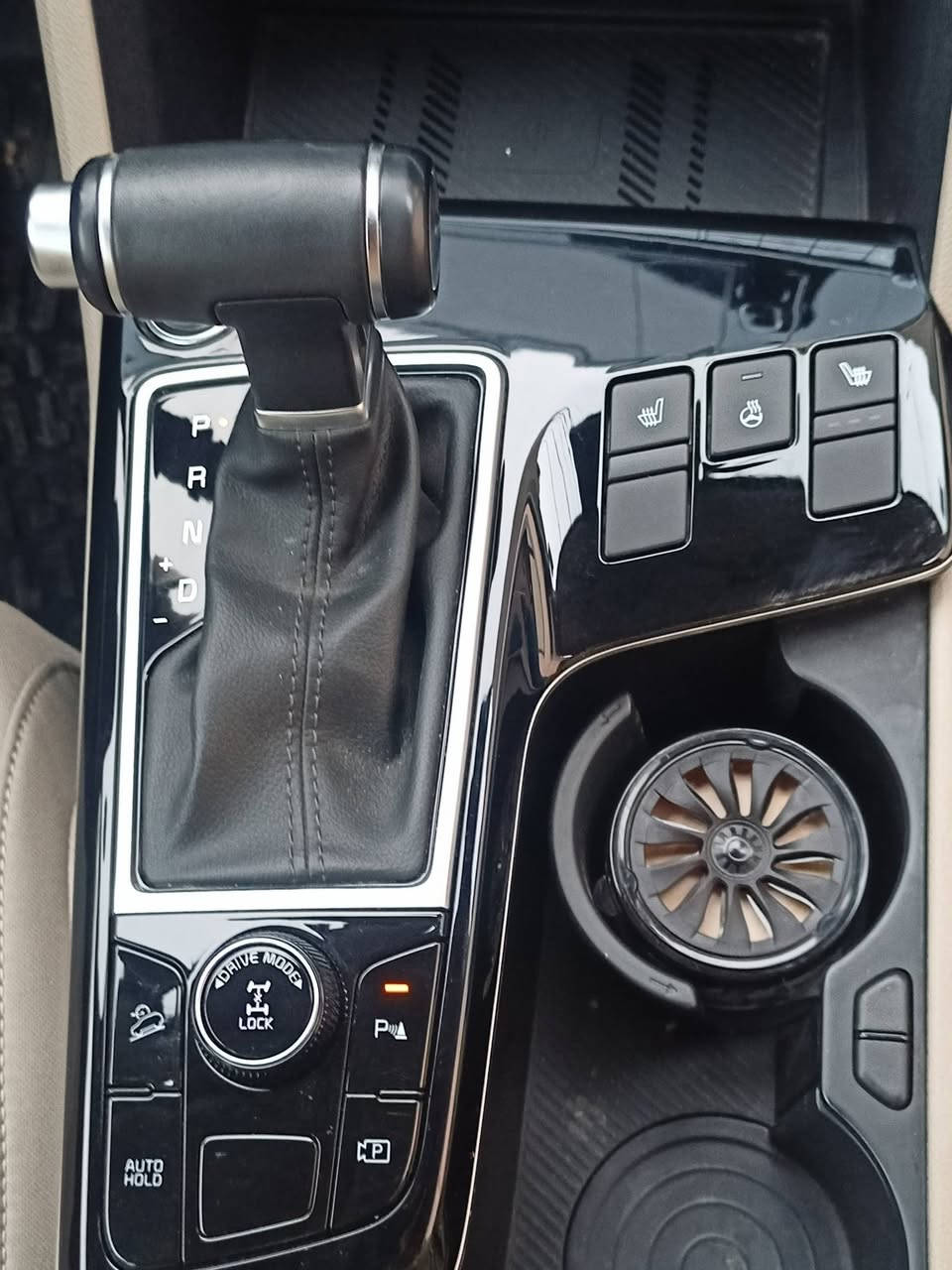 سبورتج 25 خليجي  الدولية بعدها زيرو ماشية 11 الاف
فور ويل دفع 4
السعر 230 ورقة مع المجال العنوان الكاظمية دور الضباط 

المواصفات …
✅ نقطة عمياء
✅تشغيل بصمة 
✅ تشغيل عن بعد
✅كراسي كهرباء
✅جنطة كهرباء
✅تدفئة بالكراسي 
✅تدفئة بالستيرن 
✅سايدبريك دكمة 
✅شفتات كير سبورت بالستيرن
✅محرك سعة 2000 سي سي
✅شاشة تعمل بنظام بلي كار نفيكيشن  
✅ويل حجم 19 
✅حساسات امامي خلفي 
✅كامرة دوارة
✅اوتو هولد 
✅درايف مود
✅مانع انحدار
✅مانع انزلاق
✅ تحكمات الستيرن جهتين
✅ شفتات كير بالستيرن  
✅شحن وايرليس 
✅المري الجانبية طي وفتح كهرباء 
✅مع اشارة جانبية بالمراة
✅لايت زنون عالي ناصي 
✅لد ليزري امامي نهاري
✅بك لايت لد  
رادار امامي خلفي واتساب***********
