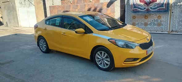 سلام عليكم 
فورتي مديل ٢٠١٥ وارد امريكي حادث جاملغ وبنيد بدون دواخل سياره جديده رقم انكليزي بسمي مصفره هيئه وغرامات سياره جديده حيل بدون معجون 
تخم تاير 
مكينه ما مفتوحه 
كير اي تي 
شاشه 
تحكم ستيرن
كامره خلفيه
تبريد ثلج 
السياره خير من الله بالعافيه عل الياخذهه مكان السياره بغداد رقم الهاتف *********** اتصل وبيك خير ودلل
