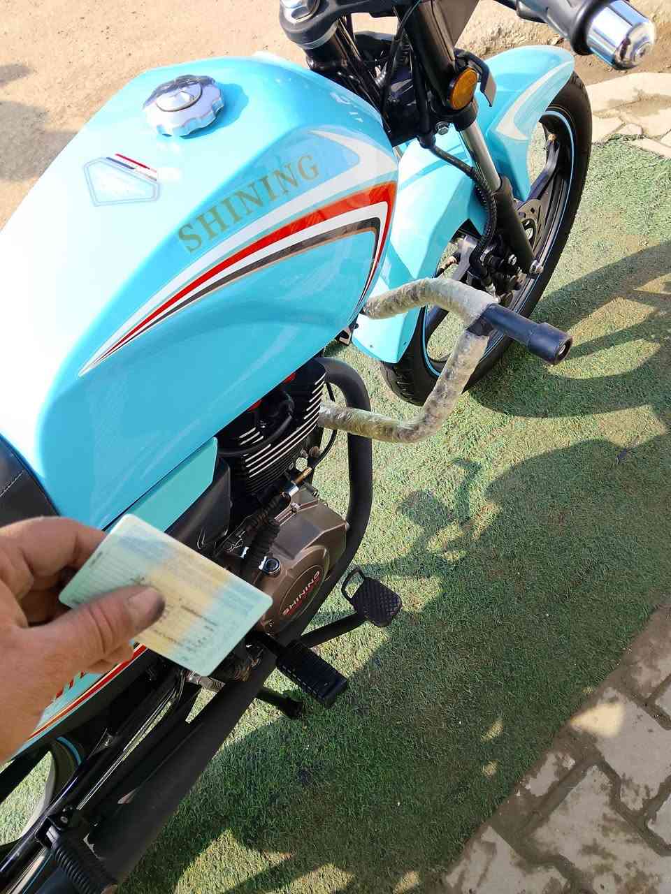 السلام عليكم ورحمه الله وبركاته دراجة نارية شاينك موديل 25 مرقم كامل انكليزي بغداد تحويل ثاني يوم إذ تريد كفالة عامة من الشخط مكاني ديالى خرنابات الشراي يتصل ويدلل *********** اتصل ودلل اخت زيرو بمعنى الكلمه
