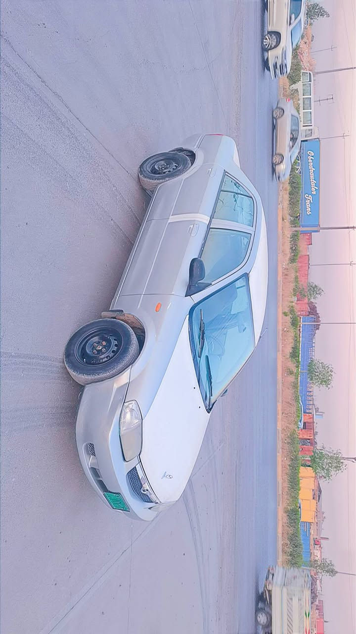 مازدا ٣٢٣ موديل 2000 سه نه وي ره قه م اسلي تحويل وه كاله ته بريد به شه رت ايش بكات  ليدران و شتي نيه  كيرو مكينه ي بي عه يب به شه رتي فيته ر كاره بايي هه مووي ايش ده كات اكه ر مشته ري تيل بكه ***********
