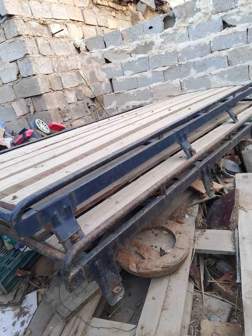 سلام عليكم سيبايات كيه بسته البيع نظيفات حلوات سعر الوحده 100 المكان بغداد الحسينية  الراشديه رقم ***********
