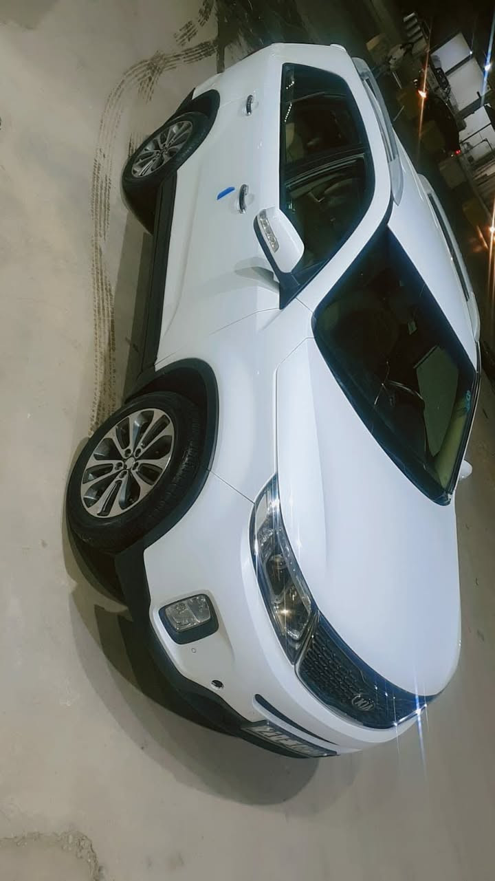 سعرها كلش مناسب سورنتو 2013 شكل 2014 بيها حادث خلفي وبيعلك صبغ عام حته لاتعبك محرك ٤ دوش تخم تاير صدر كله بالشرط ومال بيت وجناي مكاني اربيل *********** بي واتساب
